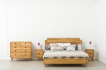 Set mobila dormitor lemn masiv periat Sahara, pat 140 x 200 cm, 2 noptiere si comoda - Img 2