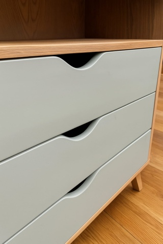 Set Mobilier dormitor Matteo, stil scandinav, dulap, birou si comoda - Img 2