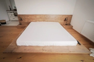 Pat lemn masiv pin cu noptiere, model Artemis, grinzi solide rustice, 140 cm, 160 cm, 180 cm sau 200 cm - Img 4