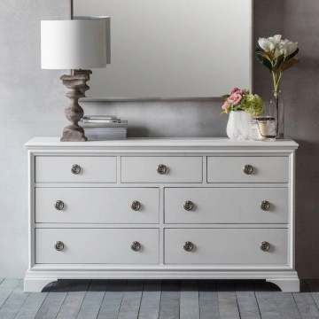 Comoda dormitor Aurelia cu 7 sertare, 149 x 50 x 80 cm, lemn masiv alb