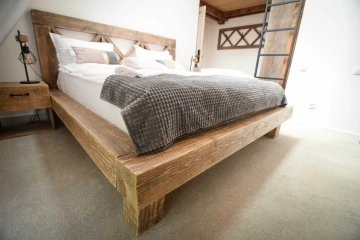 Pat lemn masiv pin model Xenopol, grinzi solide rustice, 140 cm, 160 cm, 180 cm sau 200 x 200 cm - Img 3