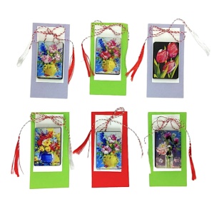 Brosa lucrata manual lemn pictat 3x2 cm, set 10 buc