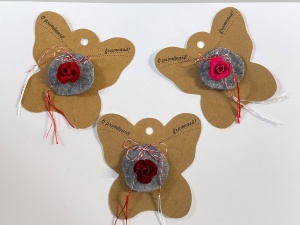 BROSA TRANDAFIR CATIFEA PE FLUTURE,set 10 buc