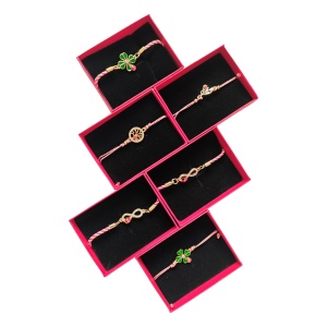 Bratari snur gros in cutie cadou ,set 10 buc