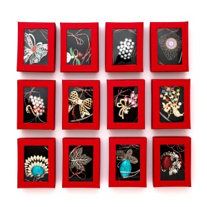 Brosa mare 40x60mm in cutie 90x60mm,set 10 buc - Img 2