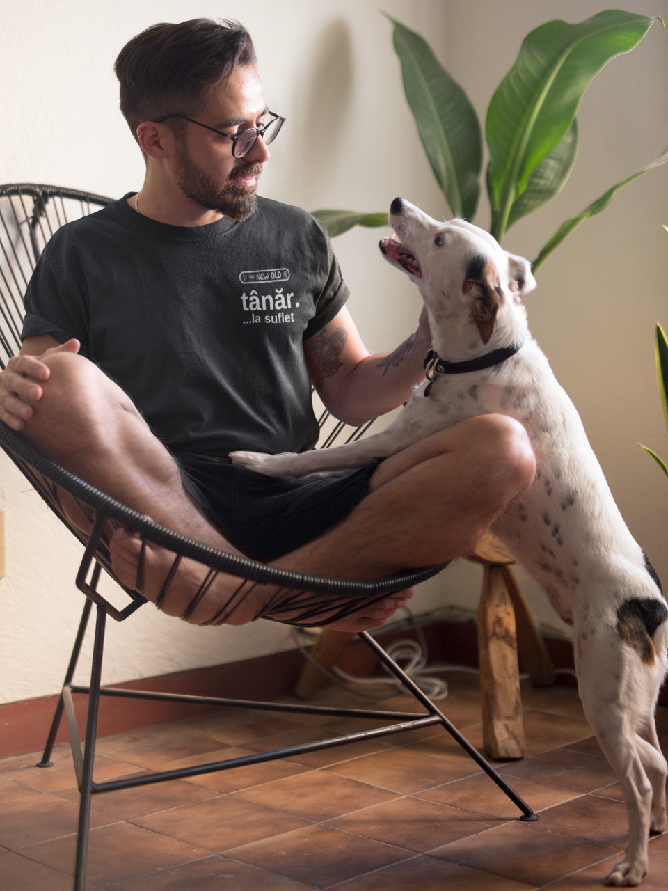 Scump/De Lux "tanar la suflet" / tricou negru (Marime: L)