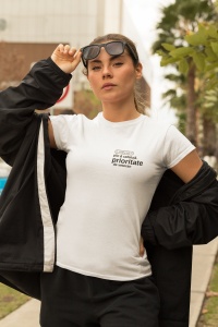 "plic & cafeluță. prioritate de veteran" / tricou alb unisex - Img 3