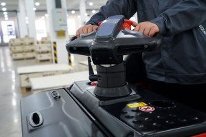 KPL201(H), TRANSPALET 2000 KG, RIDE-ON, CU PLATFORMA PENTRU OPERATOR - Img 2