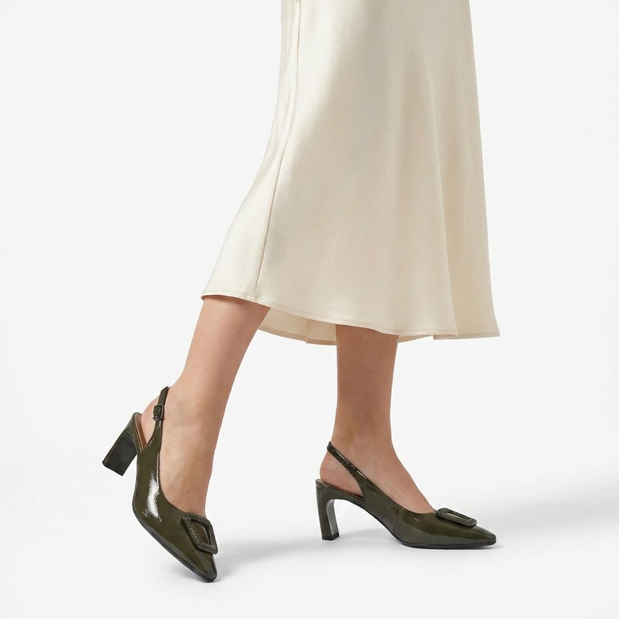 MID HEELS