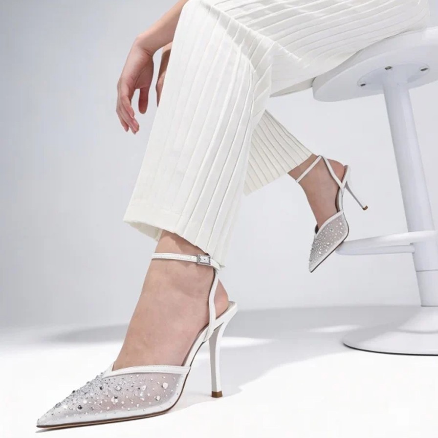 HIGH HEELS