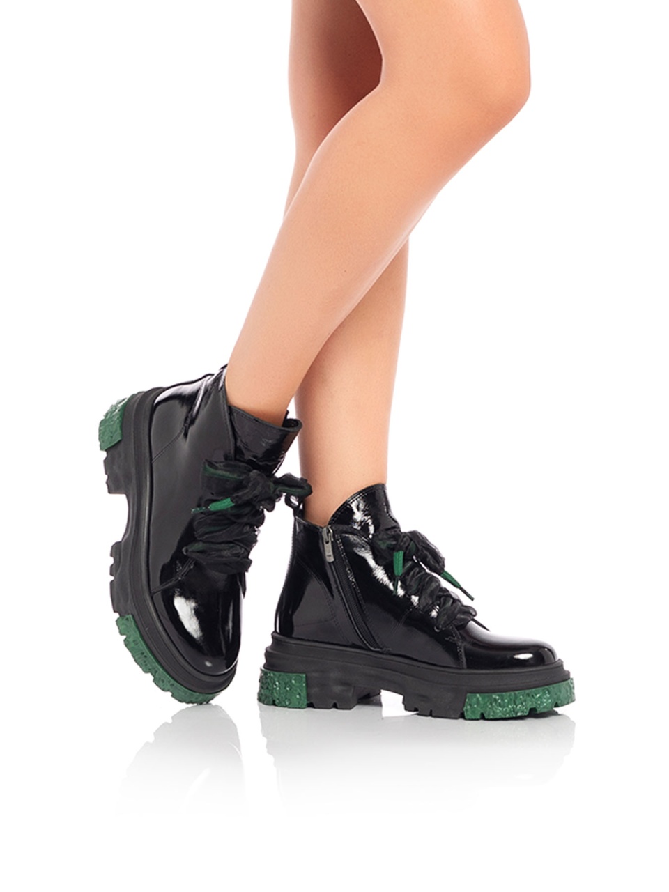 WOMEN S PLATFORM BOOTS IN BLACK AND GREEN GENUINE LEATHER LACQUER COATING