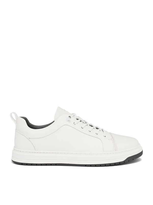 MEN'S SPORTS SHOES MADE OF GENUINE LEATHER IN WHITE COLOR WITH ELASTIC LACES