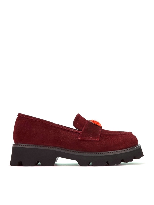 LADIES NATURAL SUEDE LOAFERS DECORATED WITH STONE IN RED