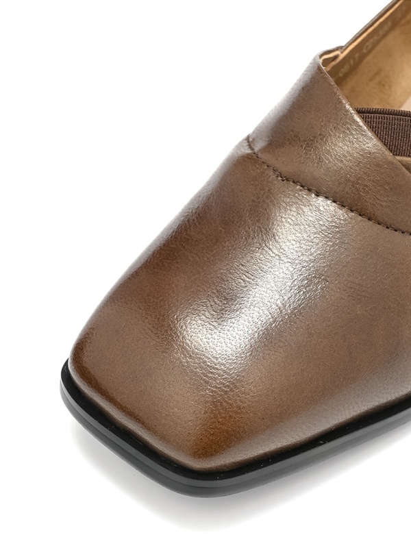 ДАМСКИ ОБУВКИ ОТ ЕСТЕСТВЕНА КОЖА СЪС СРЕДЕН ДЕБЕЛ ТОК В КАФЯВ ЦВЯТ