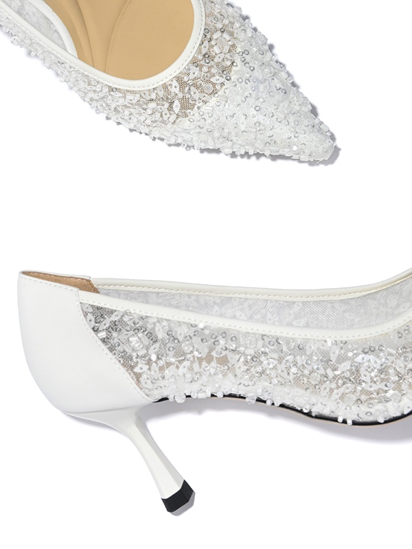 ДАМСКИ ОФИЦИАЛНИ ОБУВКИ ОТ МРЕЖА С ПАЙЕТИ НА ВИСОК ТЪНЪК ТОК В БЯЛО