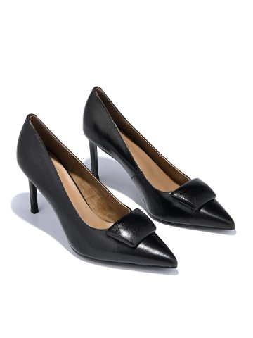 WOMEN'S ELEGANT HIGH THIN HEEL SHOES IN BLACK COLOR MADE OF GENUINE LEATHER WITH DECORATIVE ELEMENT