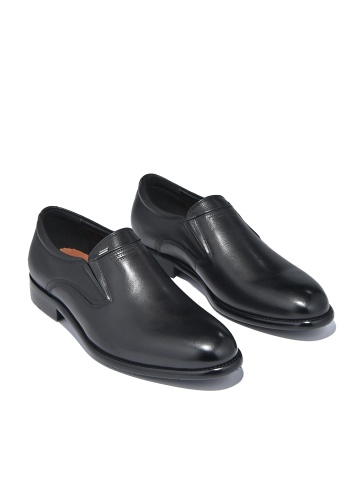 MEN'S ELEGANT SHOES MADE OF GENUINE LEATHER IN BLACK COLOR