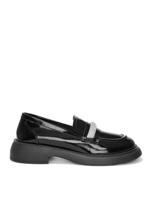 WOMEN'S LOAFERS MADE OF GENUINE LEATHER WITH LACQUERED COATING DECORATED WITH A STRIP OF PEBBLES