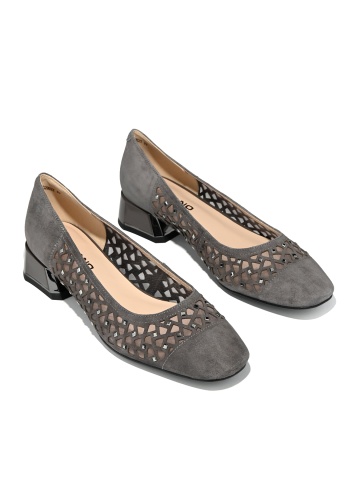WOMEN'S SHOES MADE OF NATURAL SUEDE IN GREY WITH PERFORATION AND LOW HEEL