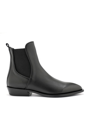 WOMEN'S GENUINE LEATHER BOOTS WITH A SHARP TOE