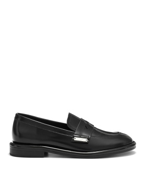 WOMEN'S LOAFERS MADE OF GENUINE LEATHER IN BLACK WITH ELEGANT METAL DECORATION