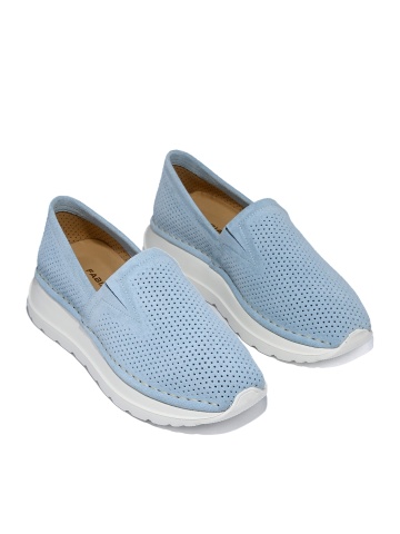WOMEN'S SPORTS SHOES MADE OF NATURAL SUEDE IN LIGHT BLUE WITH PERFORATION AND LIGHTWEIGHT SOLE