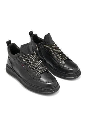 MEN'S SPORTY-ELEGANT BOOTS MADE OF GENUINE LEATHER IN BLACK COLOR