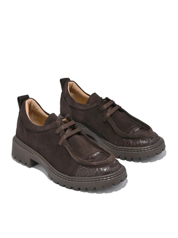 WOMEN'S LOAFERS MADE OF NATURAL VELOUR IN BROWN WITH CROCODILE EMBOSSING