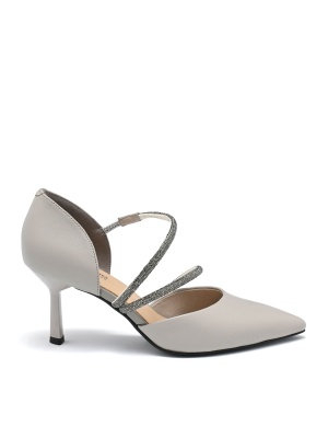 WOMEN'S SHOES MADE OF GENUINE LEATHER DECORATED WITH THIN STRAPS WITH STONES