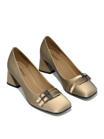 WOMEN'S SHOES MADE OF GENUINE LEATHER IN BEIGE WITH DECORATIVE BUCKLES