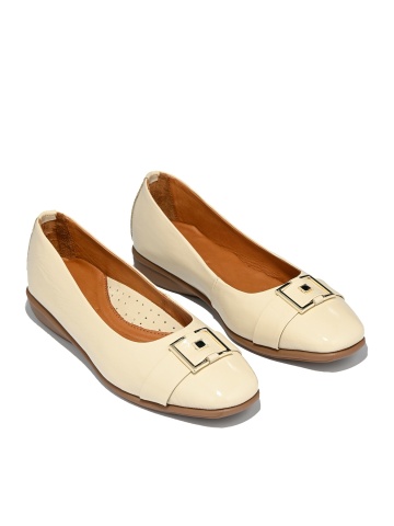WOMEN'S SHOES MADE OF SOFT GENUINE LEATHER WITH LACQUER COATING AND ORTHOPEDIC INSOLE
