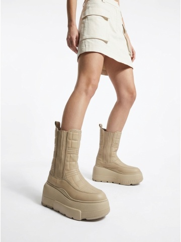 Women's casual boots