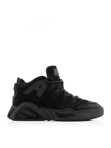 Men's sports boots