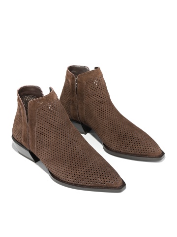 WOMEN'S PERFORATED BOOTS MADE OF NATURAL SUEDE IN BROWN COLOR