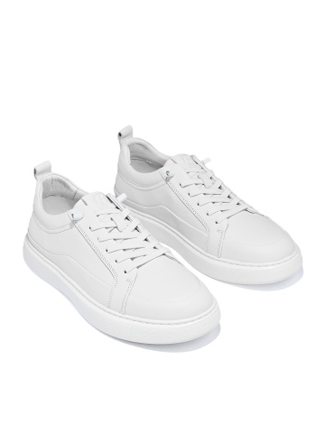 MEN'S SPORTS SHOES MADE OF GENUINE LEATHER IN WHITE WITH LIGHTWEIGHT SOLE