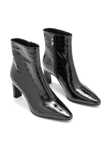 WOMEN'S ELEGANT BOOTS MADE OF GENUINE LEATHER IN BLACK WITH A STABLE HEEL