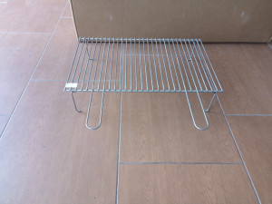 Roštilj žica sa nogicama 63x40 cm INOX