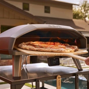 Iznajmljivanje pizza peći - Ooni Koda 2 Max plinska pizza peć za 2 pizze