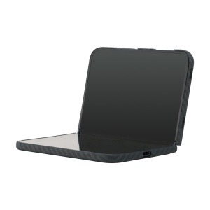 iPhone Duo deschis in modul laptop, protejat de husa Vetter Kevlar