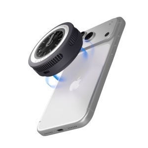Vetter magCOOL 25 se prinde magnetic pe spatele unui iPhone, cu ventilatorul de racire la vedere