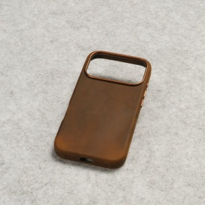 Husa pentru iPhone 17 Pro, leatherUP Patina, Natural Finish, MagSafe Compatible - vetter.store_1
