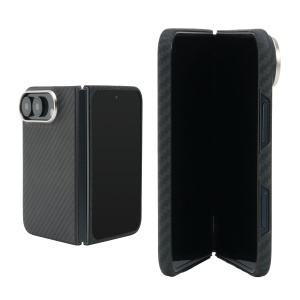 Husa Vetter Kevlar montata pe iPhone Duo, vazuta din spate si din interior