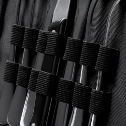 CONJUNTO PRATOS E TALHERES