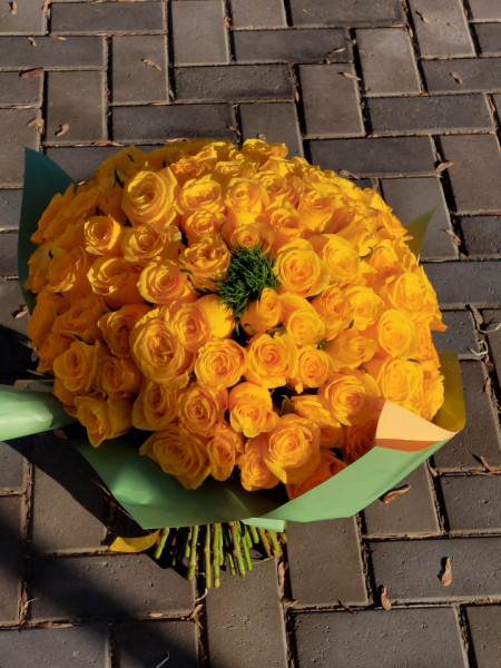 Buchet 111 trandafiri - Img 2