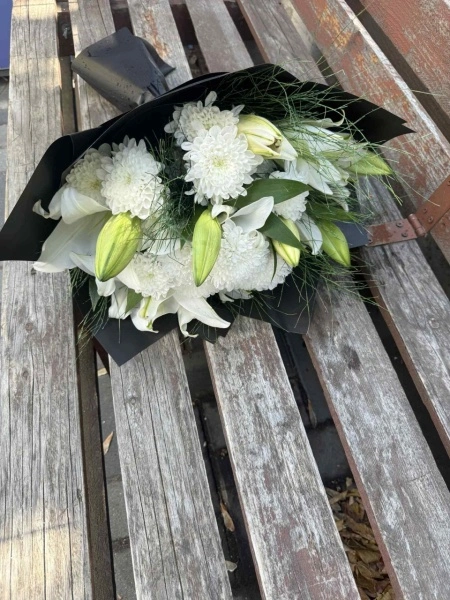 buchet funerar crizantema craiova