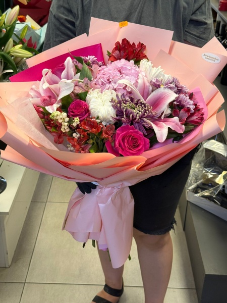 Buchet la alegerea floristului - Perfect pentru orice ocazie si vârstă - Img 2