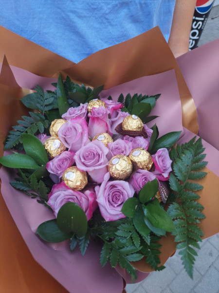 15 trandafiri surpriza - Img 2