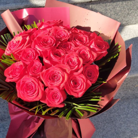 Buchet 27 trandafiri rosii