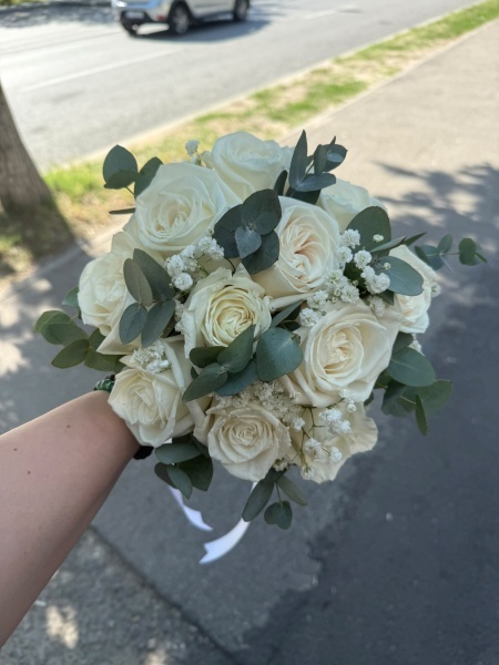 buchet mireasa trandafiri craiova