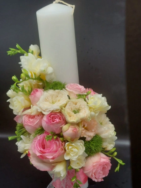 Lumanare nunta cu trandafiri si lisianthus - Img 2